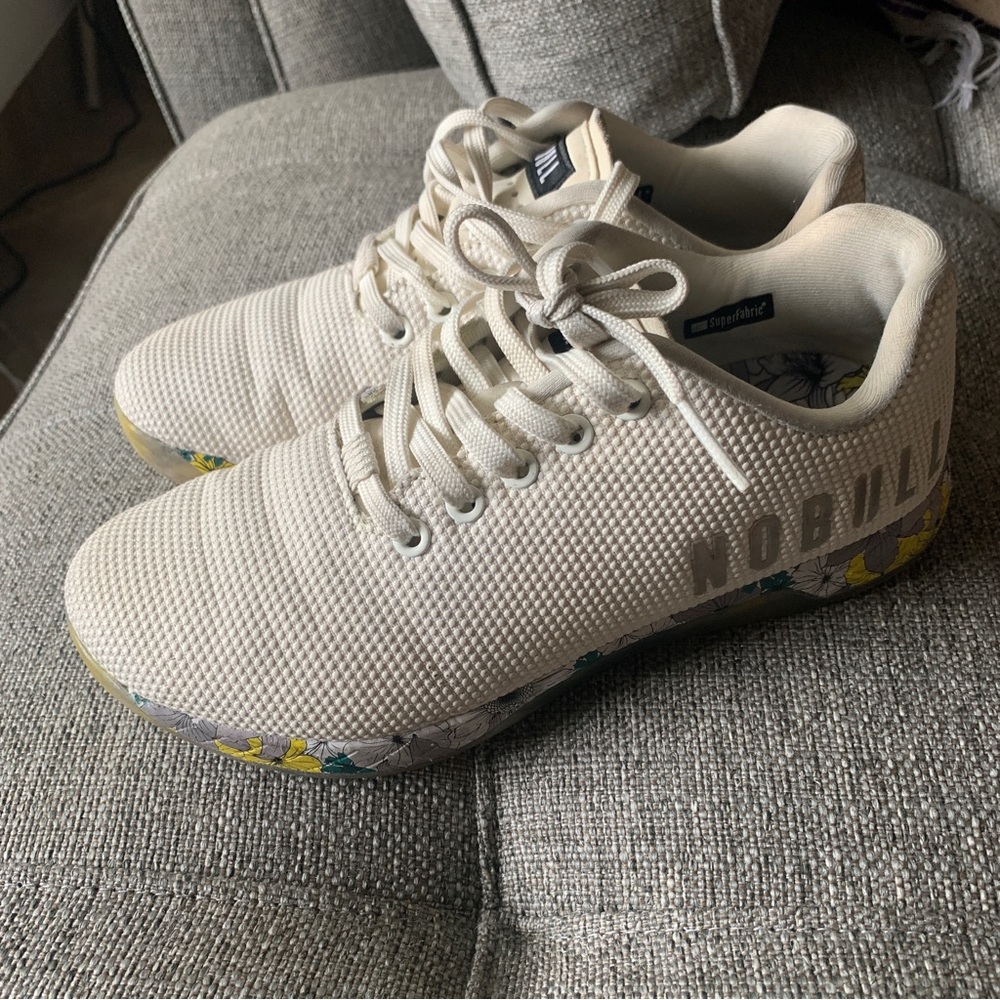 Nobull floral spring trainer